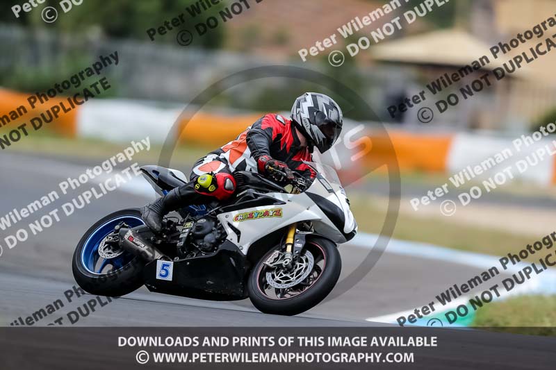 estoril;event digital images;motorbikes;no limits;peter wileman photography;portugal;trackday;trackday digital images